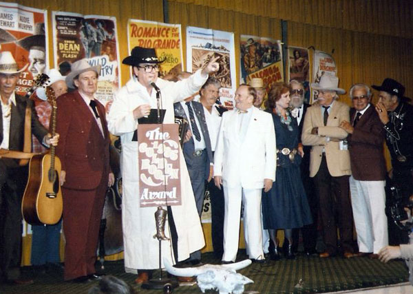 Golden Boot Awards 1985, (L-R) Eddie Dean, Pat Buttram, Bill Campbell, unknown, Dale Robertson, Gene Autry, Amanda Blake, Denver Pyle, Richard Farnsworth, Joe Yrigoyen (?), unknown. (Thanx to Jerry Whittington.)