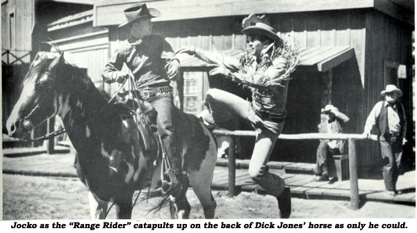 Jocko as the "Range Rider" catapults up on the back of Dick Jones' horse as only he could.