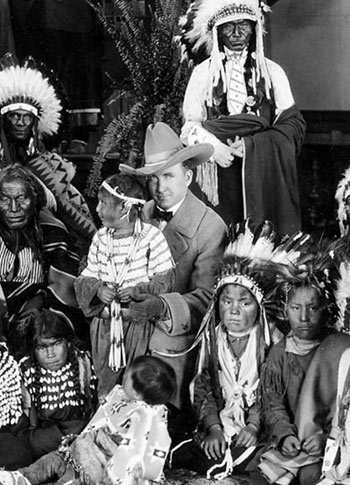 Tim McCoy and a group of Indians. Probably taken during promotion for “The Covered Wagon” (‘23). (See more in our Silent Westerns Reviews section.) (Photo courtesy Bobby Copeland.)