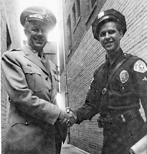 Tom Keene and Conrad Brooks in 1956 while filming “Plan Nine from Outer Space”. (Thanx to John Antosiewicz and Tom Weaver.) 