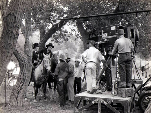Buster Crabbe and Raymond Hatton filming “Arizona Raiders” (‘36 Paramount). (Thanx to Bobby Copeland.)