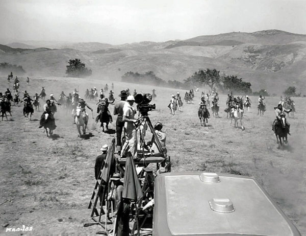 Filming “They Died With Their Boots On” (‘42 WB) on Lasky Mesa.