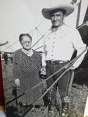 Tom Mix on circus grounds with his mother. (Thanx to Bud Norris and Bobby Copeland.)
