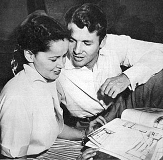 Audie Murphy in early 1951 with wife-to-be Pamela Archer, an airline hostess supervisor in Dallas for Braniff Airways.