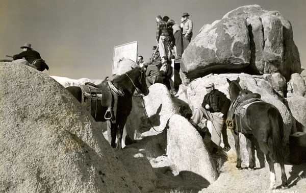 The RKO camera crew sets up a shot with badman Harry Woods (left) in the Alabama Hills of Lone Pine, CA, for “Sunset Pass” (‘46) starring James Warren.