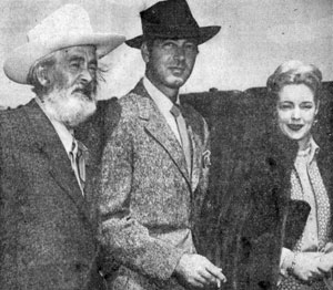 Gabby Hayes, John Payne and Mary Beth Hughes arrive in El Paso, TX on March 25, 1949 for the premiere of “El Paso” (Paramount).