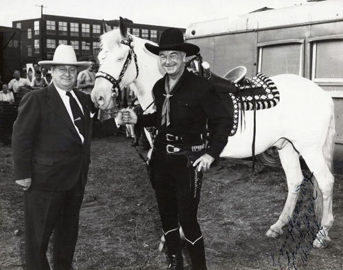 Hopalong Cassidy and Topper with Sheriff Chris Edell in Passaic County, NJ. (Thanx to Billy Holcomb.)