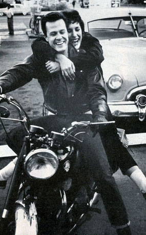 Married in 1957, “Trackdown” star Robert Culp and wife Nancy Asch were both motorcycle enthusiasts.
