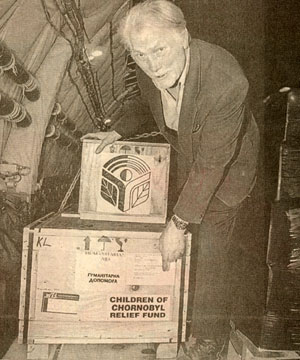 On April 26, 1996 during the 10th anniversary of the Chornobyl nuclear accident in Kiev, Jack Palance, whose parents emigrated from the Ukraine, unloads containers of medical supplies for Chornobyl victims. Palance was a representative of the Children of Chornobyl Relief Fund.