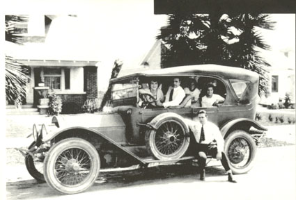 Brothers Jack and Al Hoxie prepare for a family outing in the late ‘20s or early ‘30s. Jack and his wife Marin Sais are in the front while Al’s wife and daughter are in the back. Al sits on the running board.