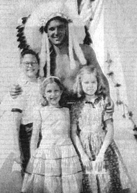 Keith Larsen as TV’s “Brave Eagle” poses circa 1955-‘56 with Robert, Sherron and Beverly Forrester of Oklahoma.